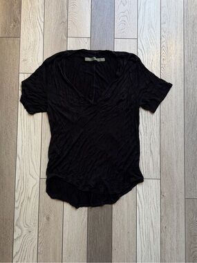 Enza Costa Black Short-Sleeve V-Neck Tee New size M